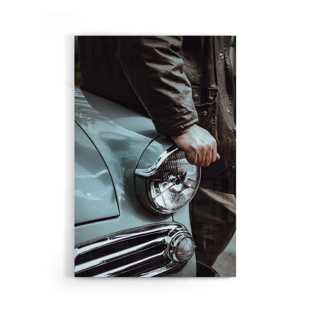 Fotografie van een oude klassieke auto als luxe glasschilderij op groot formaat