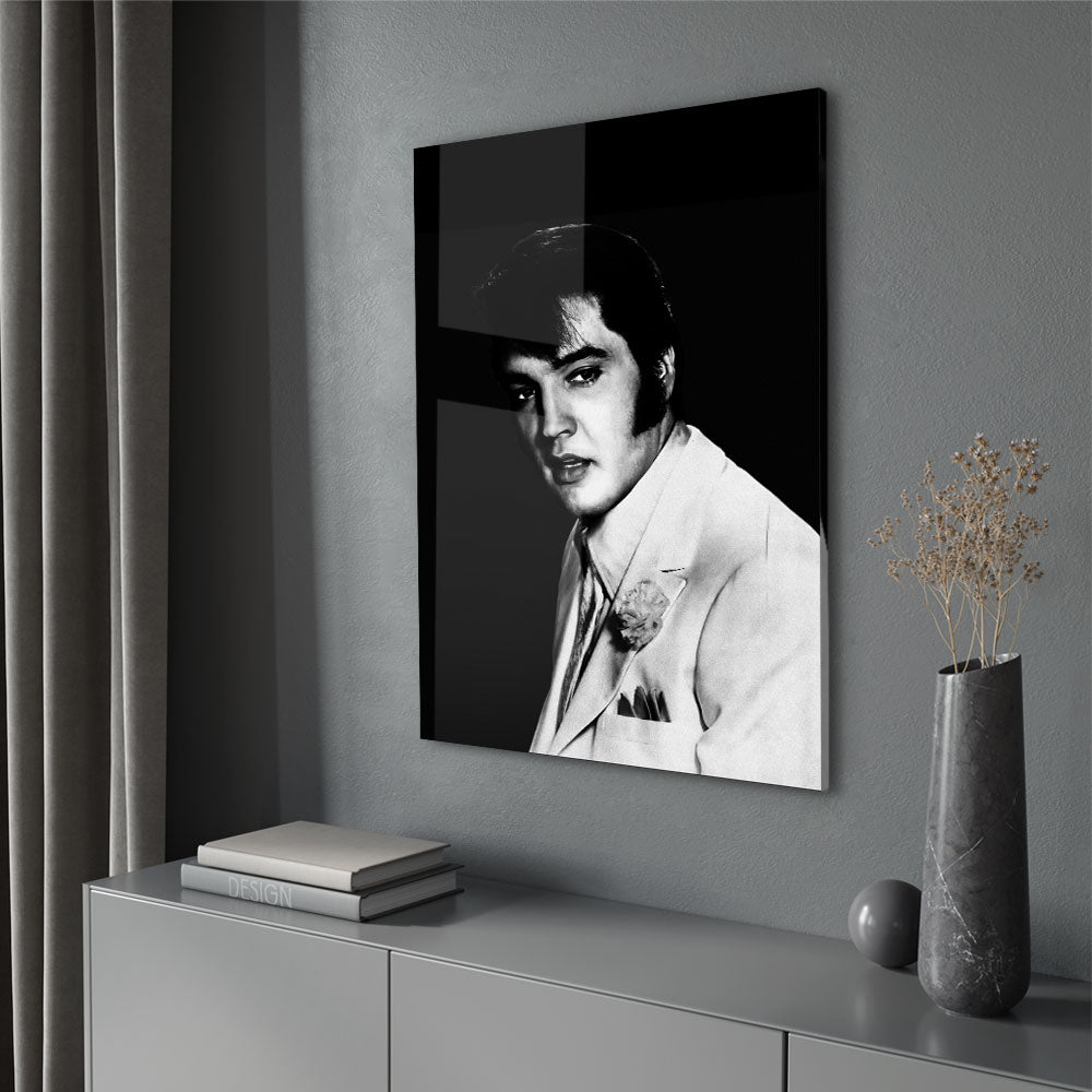 Fotografie van beroemde zanger Elvis Presley in Zwart-wit op luxe glasschilderij op groot formaat