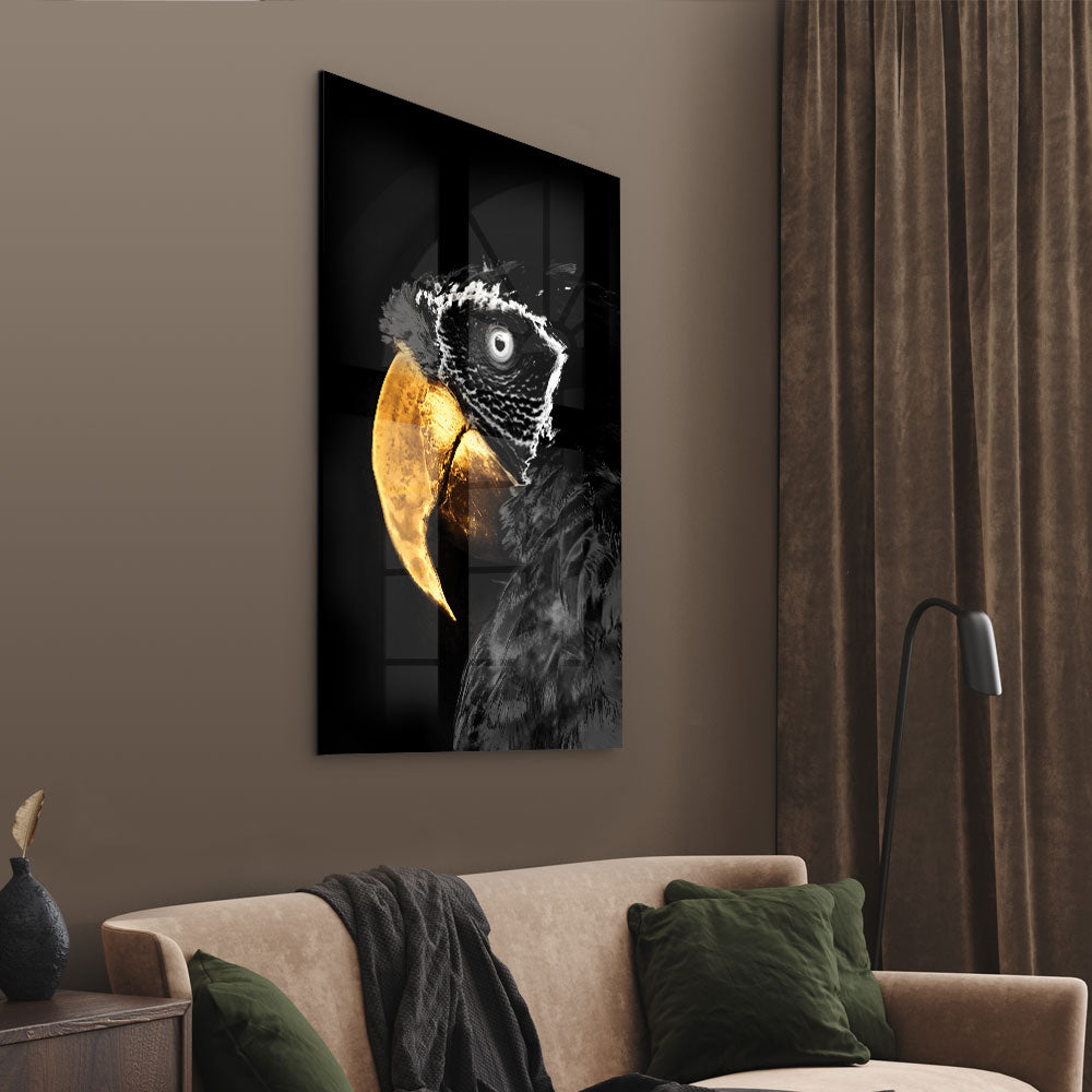 Fotografie van een papegaai met gouden detail op luxe glasschilderij op groot formaat